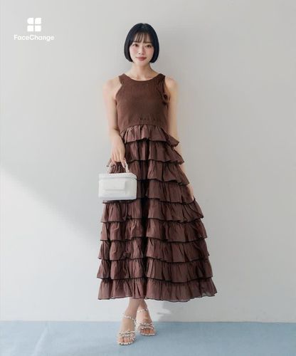 SALON by Chico アメスリフリルティアードドッキングワンピース SALON by Chico】アメスリフリルティアードドッキングワンピース