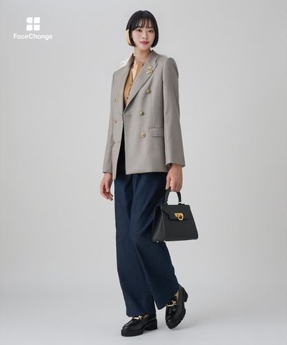 STAFF STYLING|ANAYI OFFICIAL ONLINE STORE｜アナイ 公式サイト
