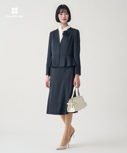 Eternal Line 2026】トリアセサテンペプラム ジャケット|ANAYI