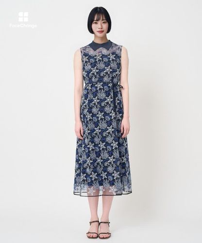 STAFF STYLING|ANAYI OFFICIAL ONLINE STORE｜アナイ 公式サイト