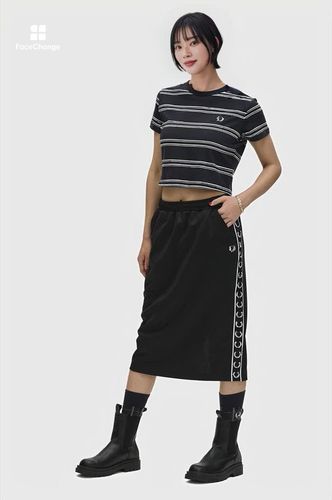 Taped Track Skirt(8 102：BLACK): | FRED PERRY JAPAN | フレッド