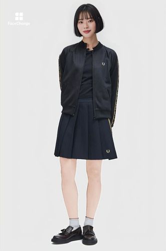 Taped Track Jacket(10 90A：BLACK / CHAMPAGNE): | FRED PERRY JAPAN
