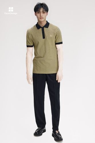 Cross Print Polo Shirt(S 102：BLACK): | FRED PERRY JAPAN