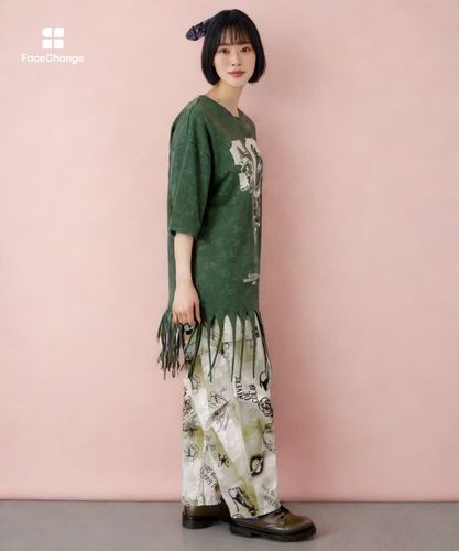 専用ページです♡ 153632：26周年ケーキとネコちゃん柄 フリンジプルオーバーの通販-ScoLar