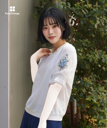 ネモフィラ×スズラン刺繍プルオーバー | axes femme 公式オンライン