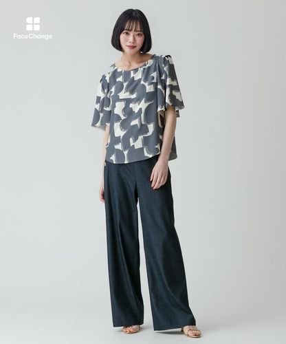 モダンジオメトリックプリントブラウス|allureville OFFICIAL SITE 
