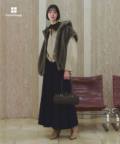 フェイクミンクファーフーディーブルゾン|allureville OFFICIAL SITE