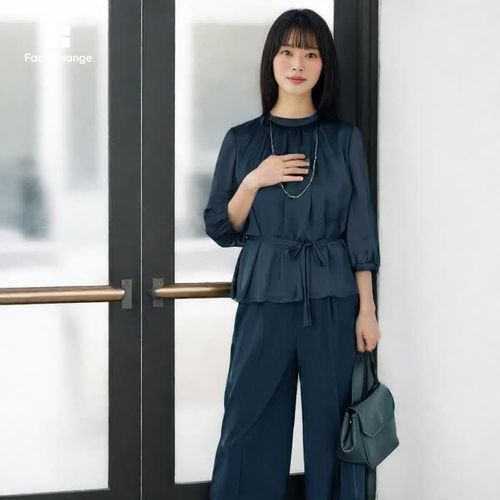 洗える｜大人の頼れるパンツスーツ 9号・ネイビー｜東京ソワール