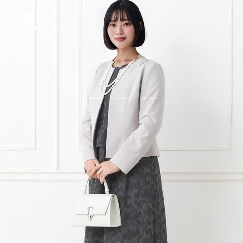 チェーン持ち手つきフォーマルバッグ ・ゴールド｜東京ソワール