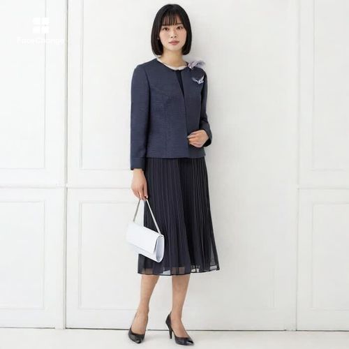 美品Rifanne 東京ソワール グレー ネイビー ワンピーススーツ13、15号 楽天市場】セレモニースーツ フォーマル 東京ソワール 結婚式 親族