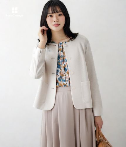 黒と白のツイード ノーカラージャケット Tiaclasse ジャケット ノーカラージャケット ツイードノーカラージャレ